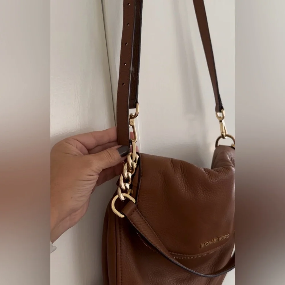 Michael Kors tan leather fold over purse - Picture 5 of 8